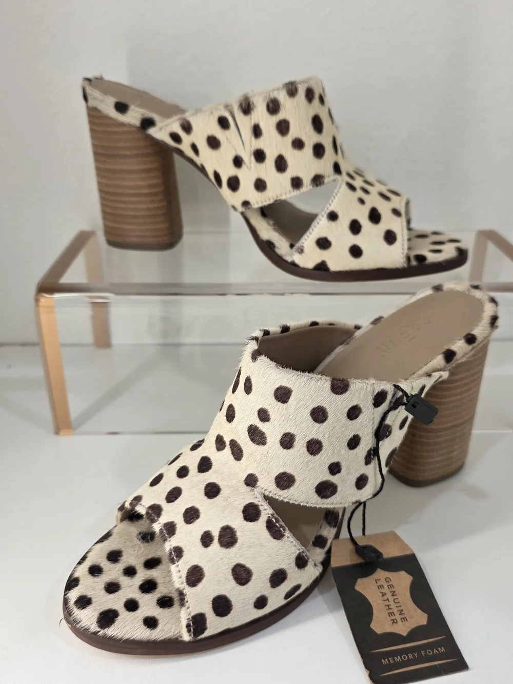 Crevo NWT Spotted Calf Hair Mule Heels Size 7 - Picture 1 of 10